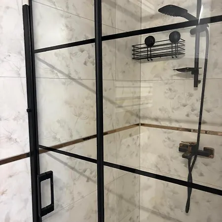 בית הארחה Cosy In The Center Of